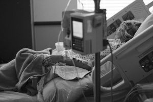  A woman laying in a hospital bed